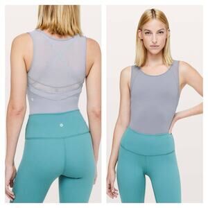 Lululemon Seek the Heat Bodysuit Size 8 Lilac Stone Gray Mesh Activewear